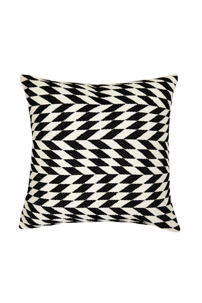 Made to order: Almolonga Diamond Pillow - Black and Natural White