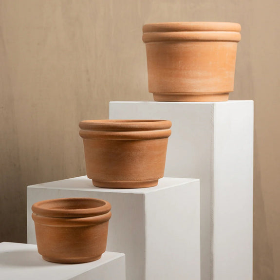 Felipe Medium Terracotta Planter